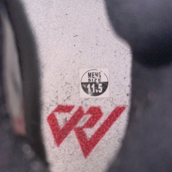 Air Jordan Men’s 10 Retro RW Class of 2006 - Picture 5 of 17